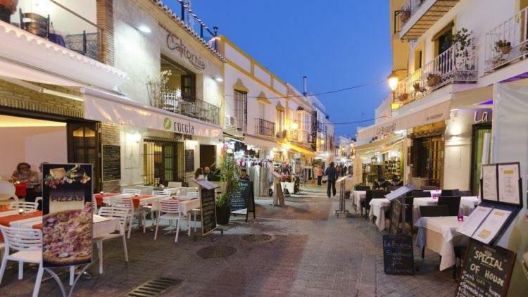 Nerja 1 Apartment Luaran gambar